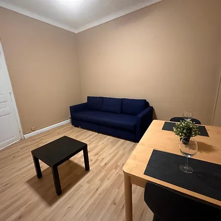 Apartment Charming In Le Cannet